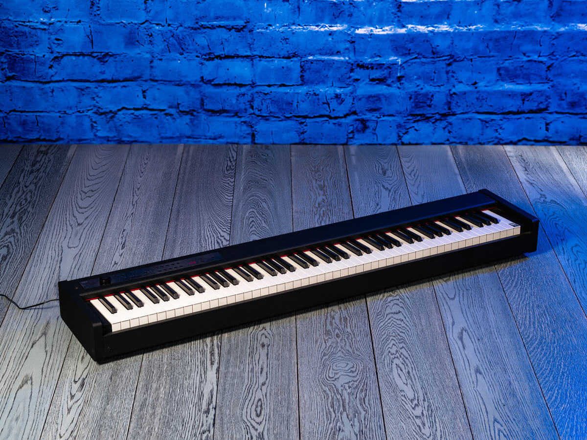 Korg D1 digital piano/controller review