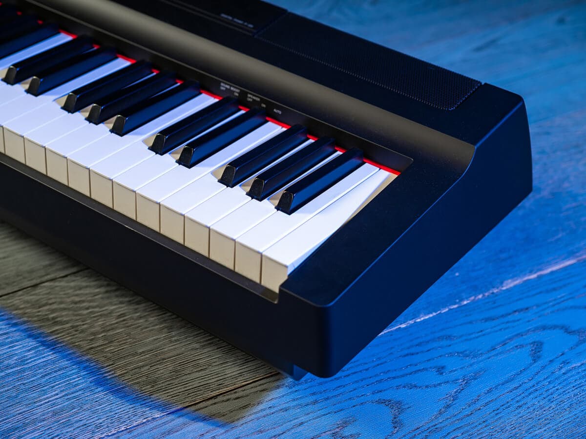 Yamaha P-125 build quality