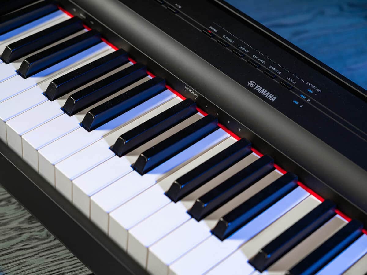 Yamaha P-125 keys and feel