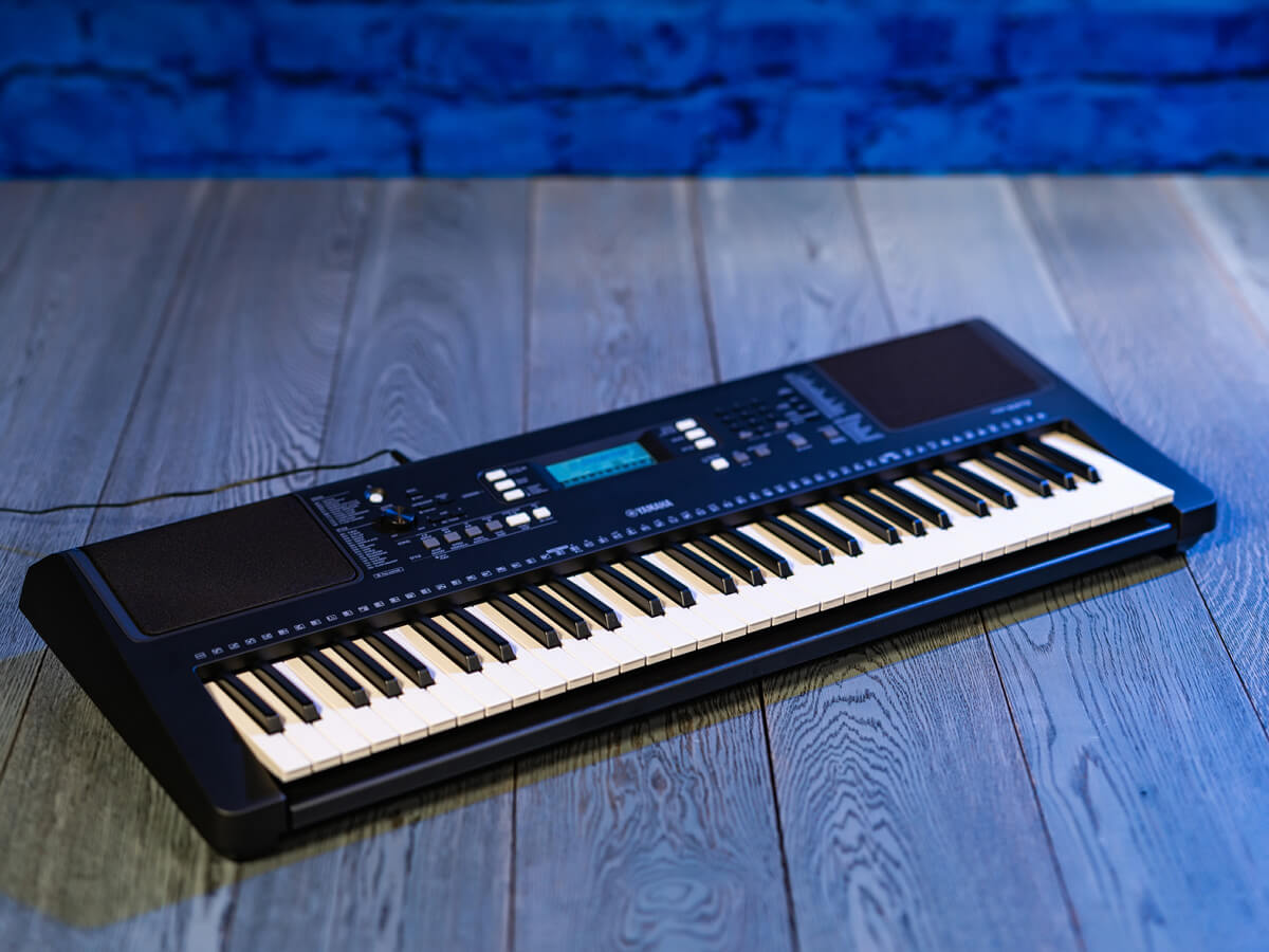 Yamaha PSR-E373 portable keyboard review