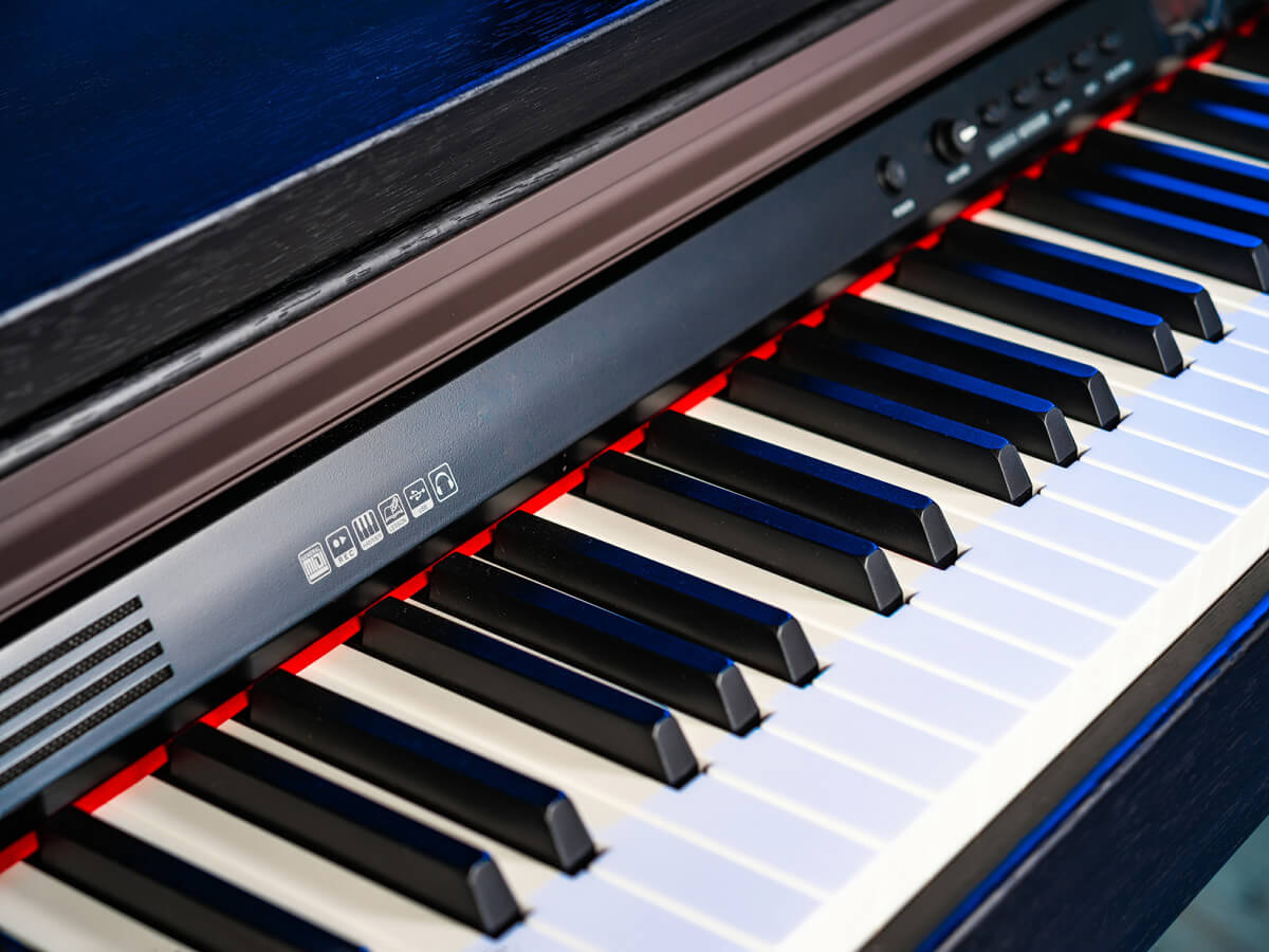 Kurzweil KA130 speakers and sound