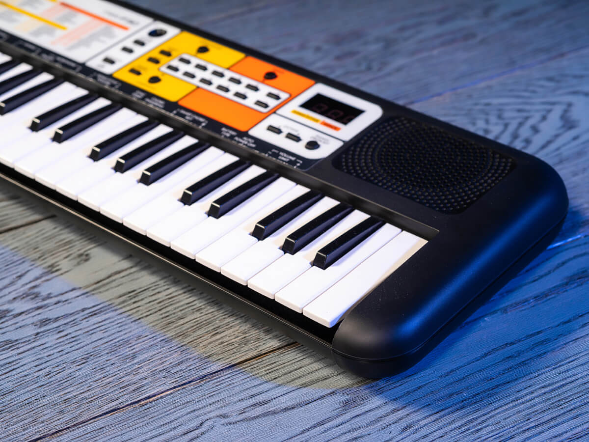 Yamaha PSS-F30 build quality