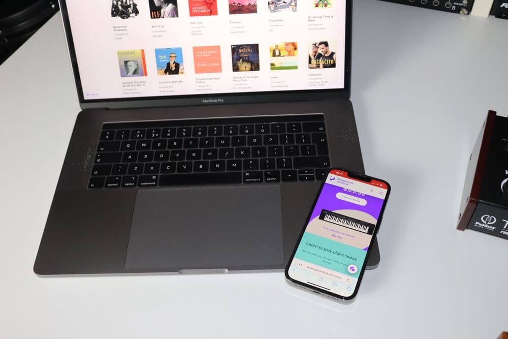 testing the best online piano lesson apps