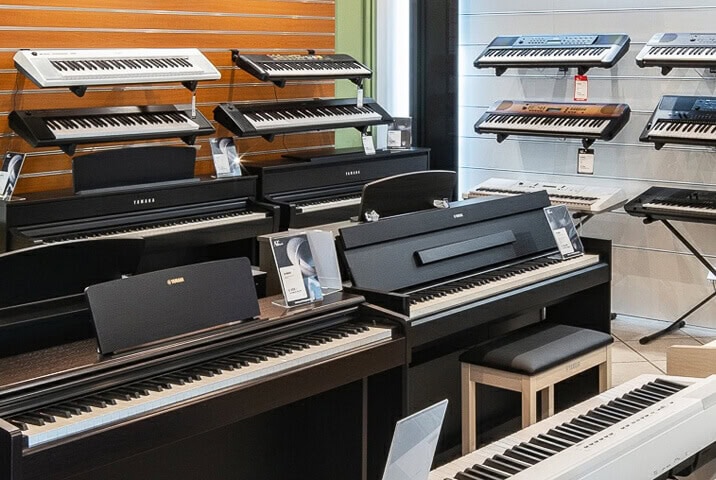 keyboards and digital pianos in store