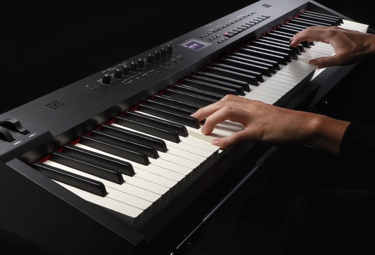 Roland RD-88 EX playing