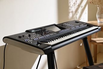 Yamaha Genos2 arranger keyboard