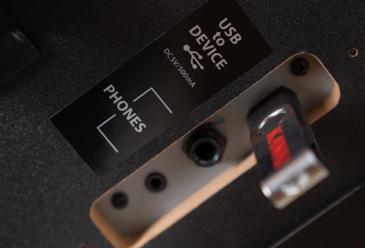 Kawai CA501 connectivity