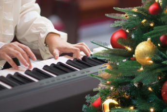 Christmas piano songs