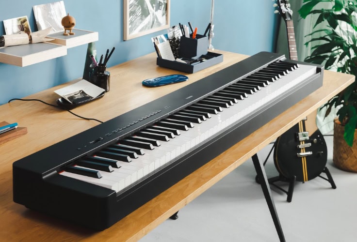 Yamaha P-225